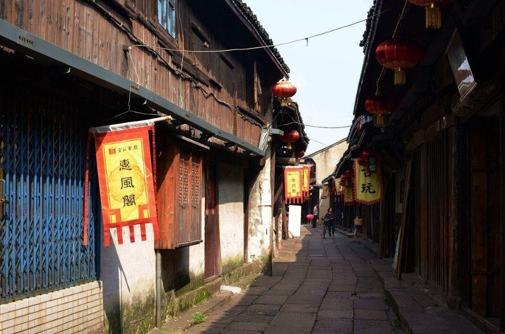 聚焦发展大计 共谱奋进新篇——政协阿拉善盟第十届三次会议分组讨论侧记